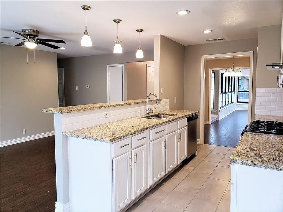 1st image of 1022 Brookshire Cir