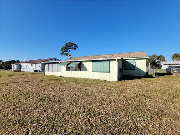 4th image of 653 Atlas Ave NE