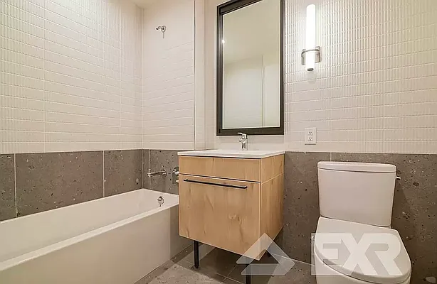 Rented by EXR | media 3