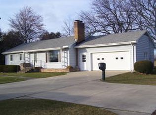 1620 Van Geisen Rd, Caro, MI 48723