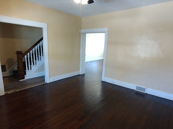 2nd image of 319 Virginia Ave