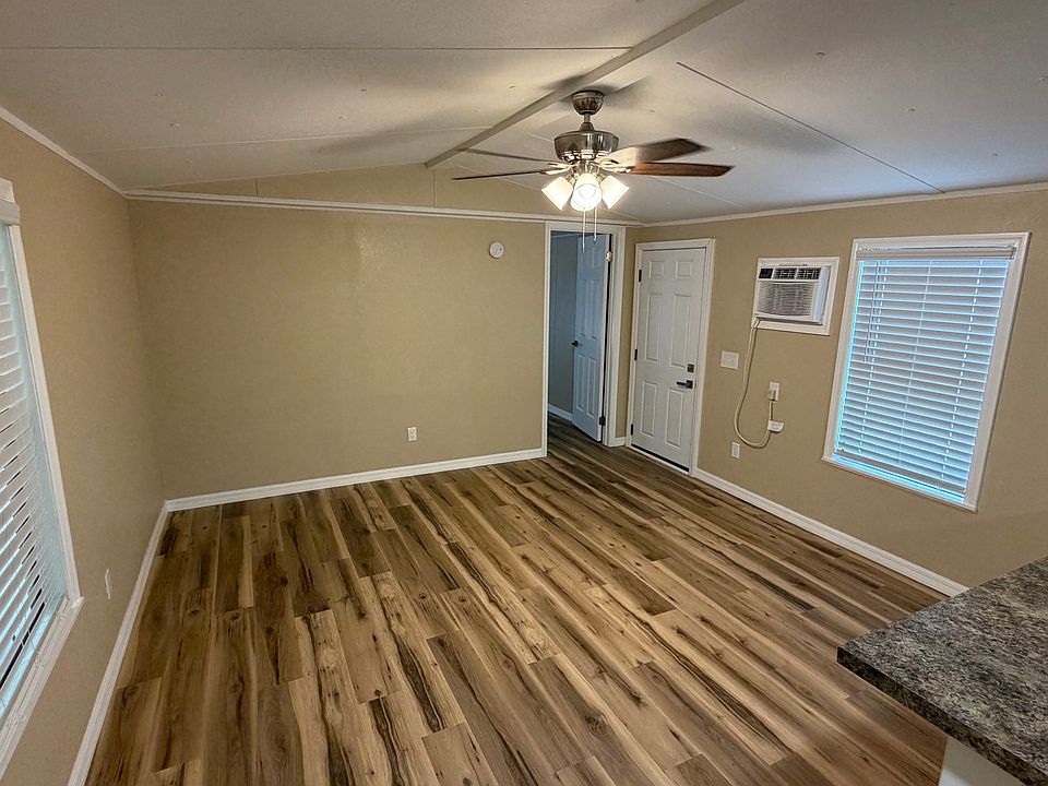 1st image of 433 Korbus Rd