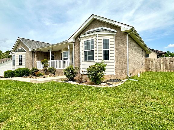 2nd image of 3153 Twelve Oaks Blvd