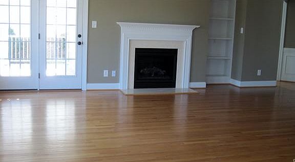 4th image of 11130 Royal Ln