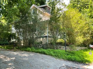 1208 Meadowbank Rd, Villanova, PA 19085