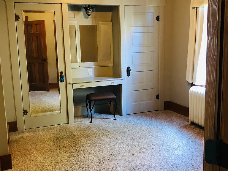 417 Blaine St — Photo 4