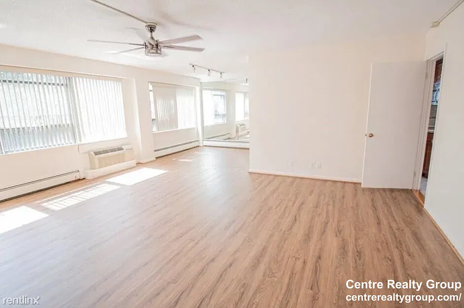 1 bed, 1.0 bath, 799 sqft, $3,050 — Photo 2