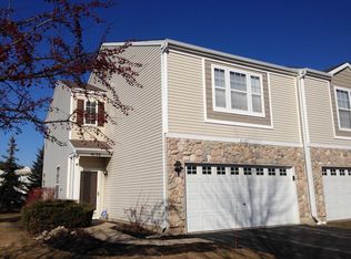 4132 Blackstone Dr, Aurora, IL 60504