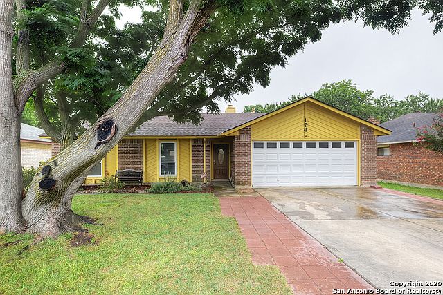 1st image of 174 High Oak