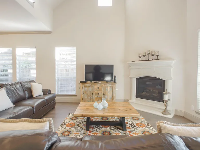 47 N Lochwood Way — Photo 22