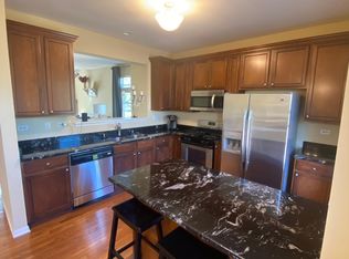 3420 Kentshire Cir, Aurora, IL 60504