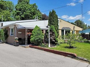 62 Lindsay Ave, Newmarket, ON L3Y 4N6