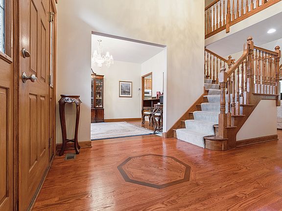 5th image of 14608 Highland Ave
