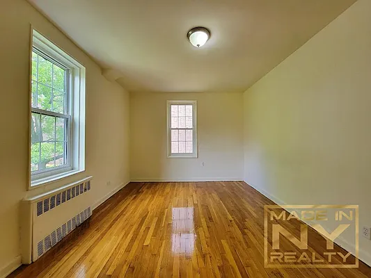 Rented by Made In NY Realty | media 11