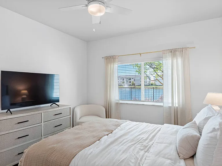 V2 Apartments — Photo 26