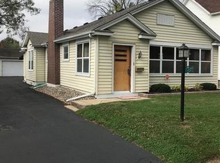 1218 Oak St, Danville, IL 61832