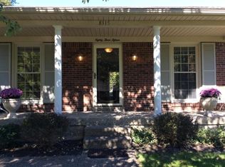 8315 Cabin Hill Rd, Louisville, KY 40291