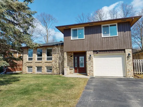 25 Carriage Cres, North Bay, ON P1C 1G5