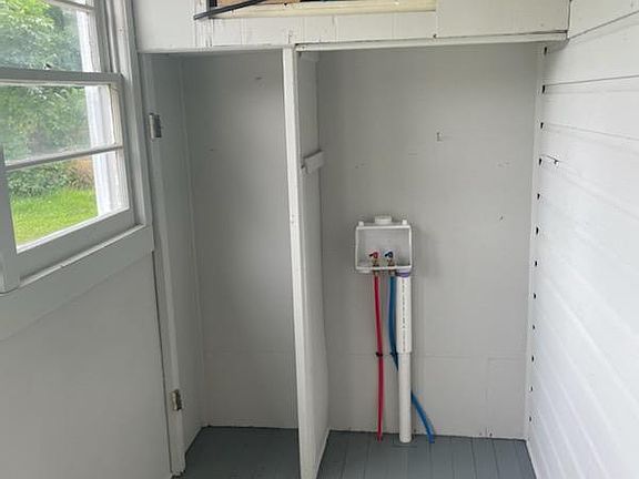 5th image of 861 Freedom Way