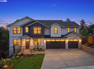 3445 Summit Sky Blvd, Eugene, OR 97405