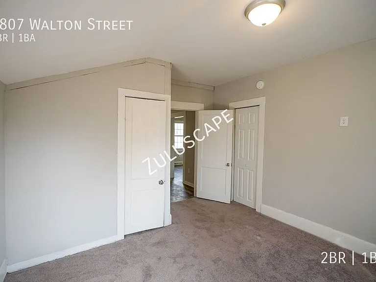 1807 Walton St — Photo 9