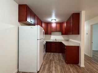 566 Clarinada Ave APT 3, Daly City, CA 94015