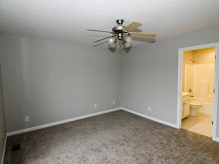 Bedroom 1, 2nd floor