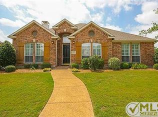 332 Shady Oaks Dr, Murphy, TX 75094