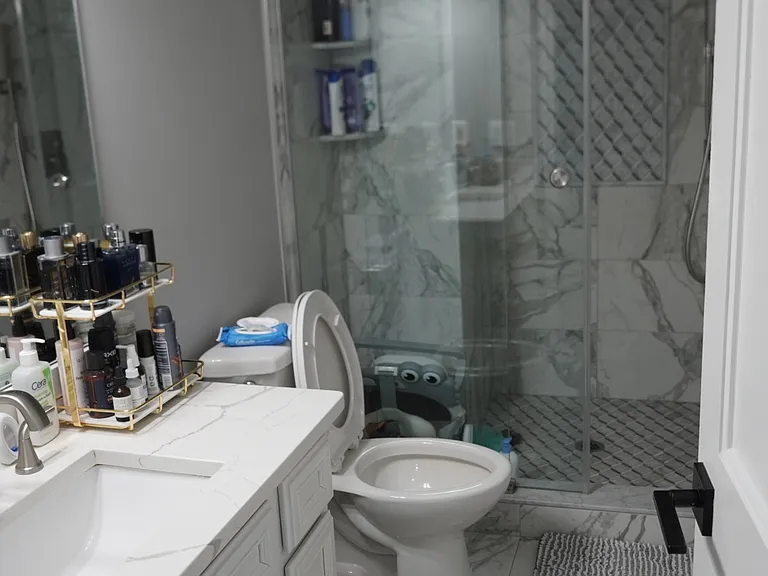 15594 Huntcliff Dr — Photo 19