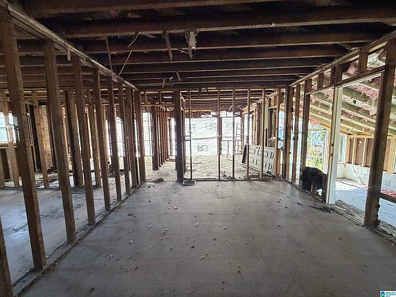 5th image of 1513 Oxmoor Rd