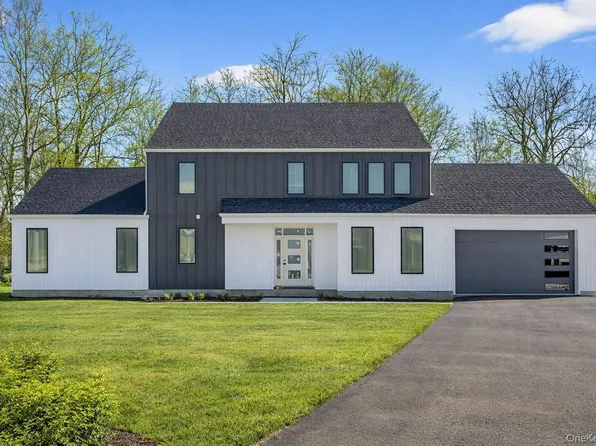 24 Wildwood Drive, Rock Tavern, NY 12575