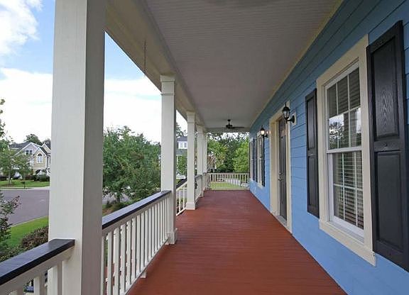 2400 Bending Oak Loop