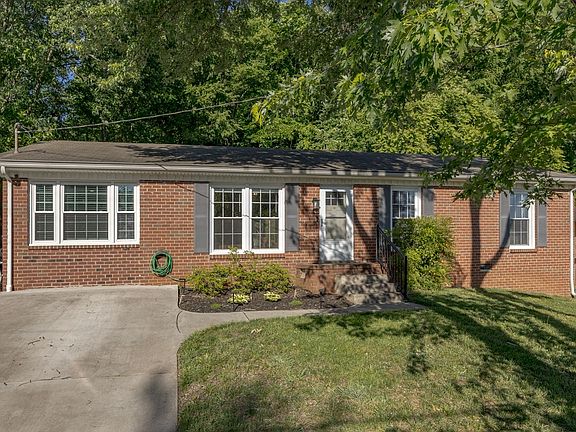 2nd image of 642 Hicks Rd
