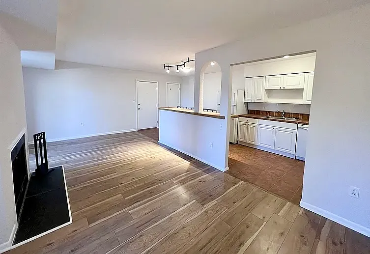 3514 Timberline Trl #114 — Photo 3