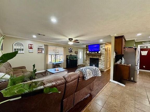 5th image of 880 Ita Lee Rd