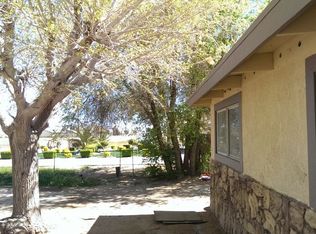 16315 Eucalyptus St, Hesperia, CA 92345