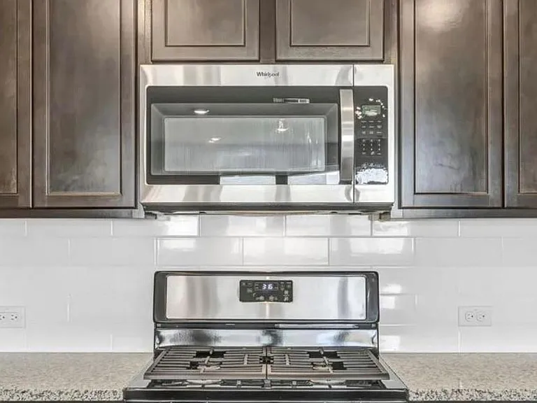 400 Barton Creek Ln — Photo 12