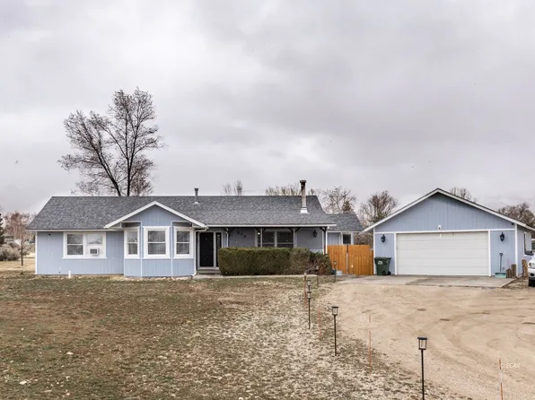 878 Palace Pkwy, Spring Creek, NV 89815