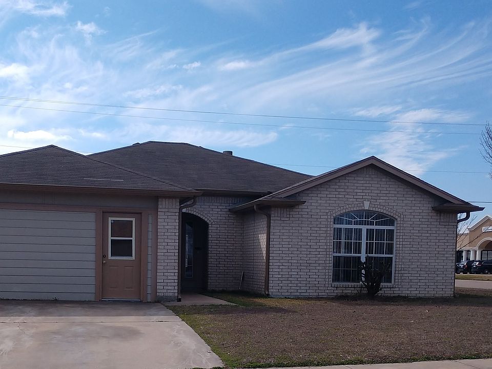 1st image of 1700 Michele Dr