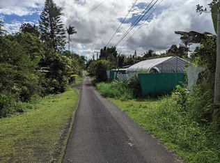 2 Road, Volcano, HI 96785