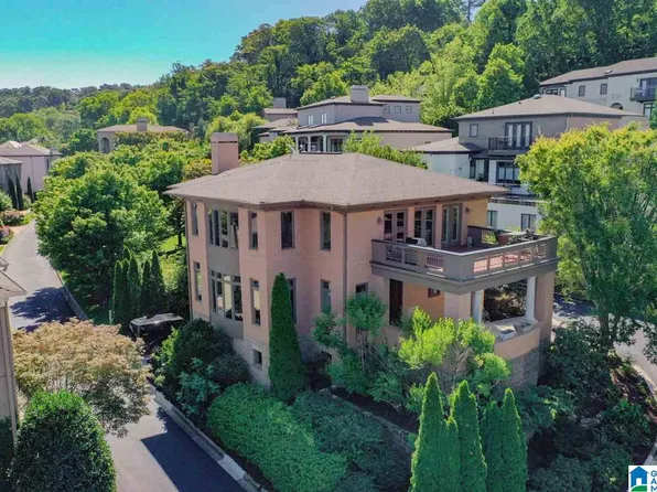 2905 Redmont Park Ln S, Birmingham, AL 35205