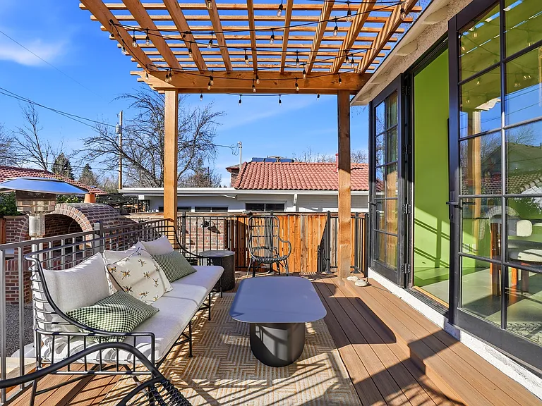 9000 Monaco St #8 — Photo 59