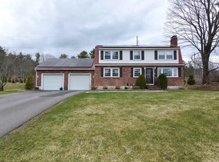 40 Barkland Dr, Derry, NH 03038