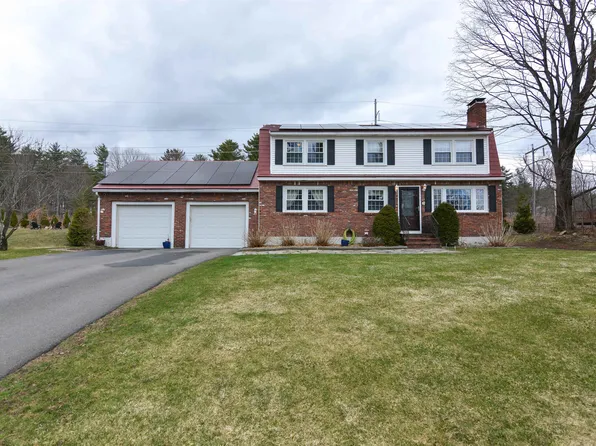 40 Barkland Drive, Derry, NH 03038