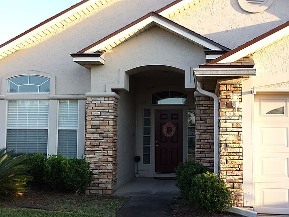 2nd image of 1932 Willesdon Dr W