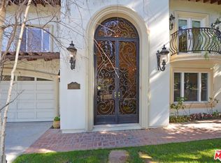 8152 Tianna Rd, Los Angeles, CA 90046