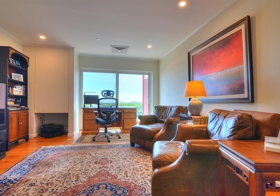 100 W Squantum St APT 703, Quincy, MA 02171 Zillow