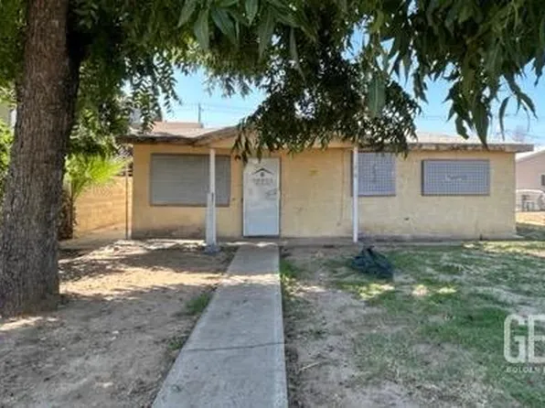 1215 Lake St, Bakersfield, CA 93305