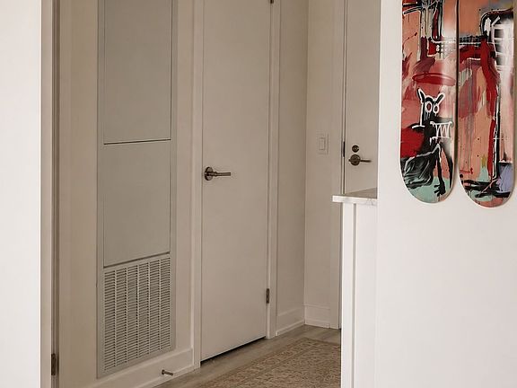 5th image of 110 Broadway Ave #2502