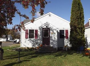 520 2nd Ave SE, Rugby, ND 58368